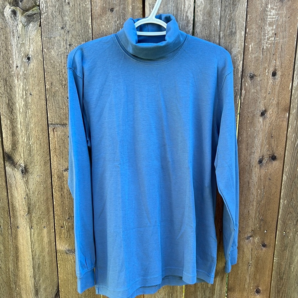 Vintage Talbots woman’s turtleneck pullover long sleeve tee size small new
